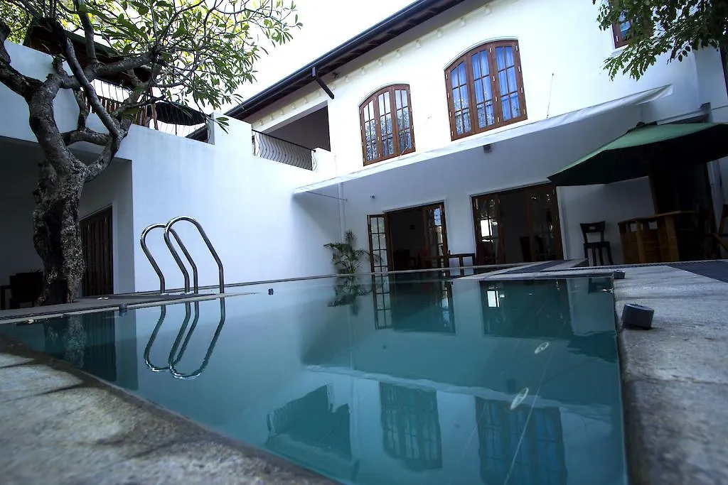 Ellen\u2019s Place Colombo 3*,  Sri Lanka