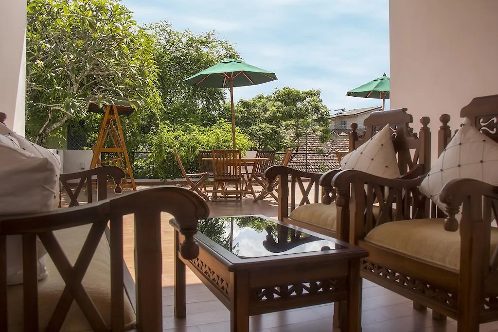 *** Hotel Ellen\u2019s Place Colombo Sri Lanka