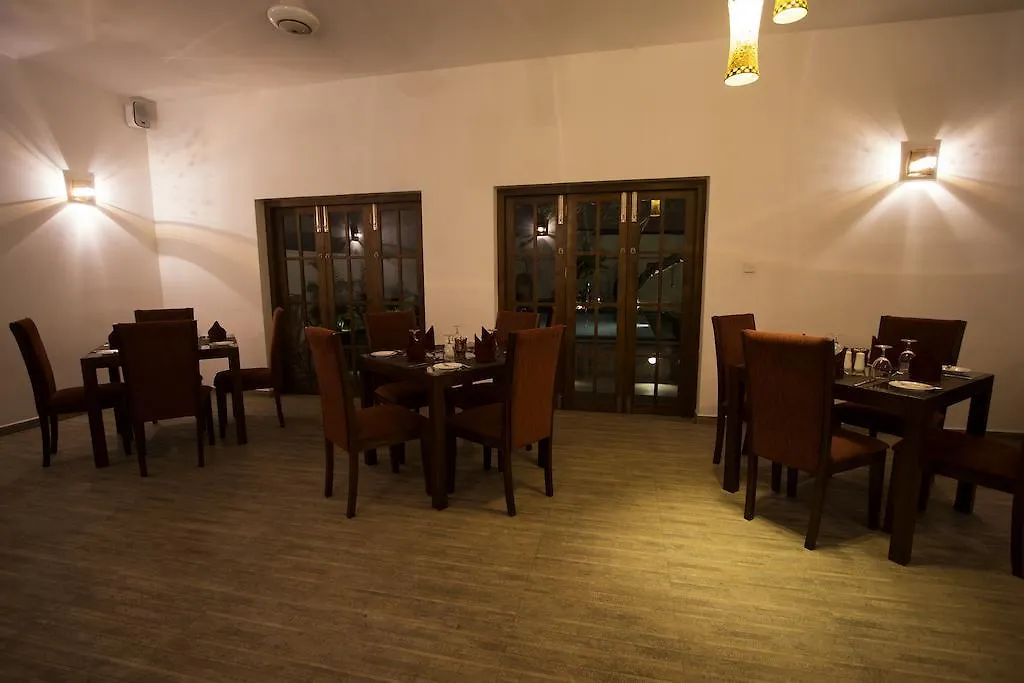 *** Hotel Ellen'S Place Colombo Sri Lanka