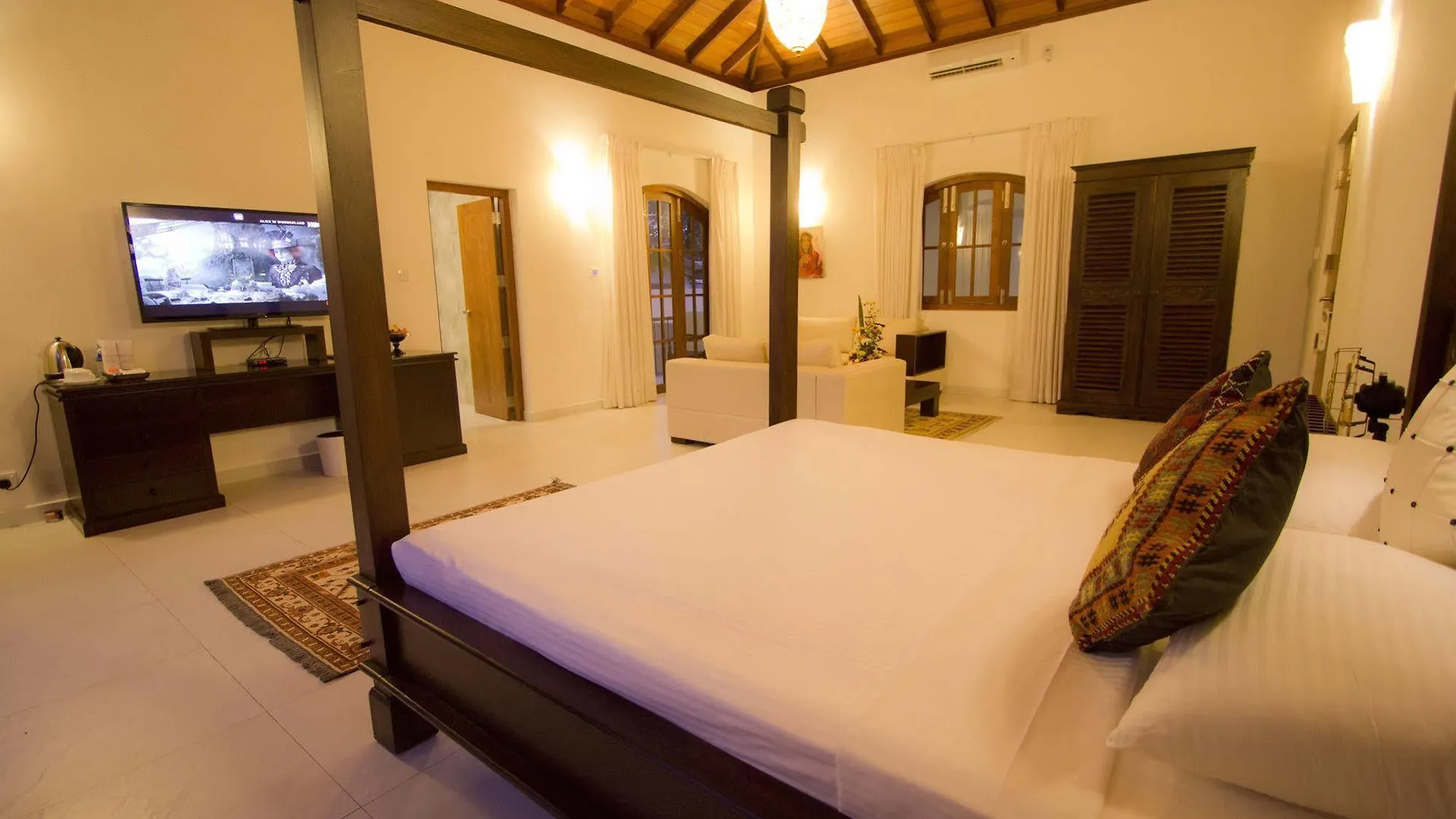 Ellen'S Place Colombo Hotel
